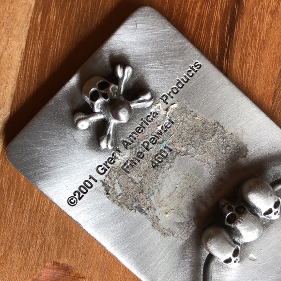 PacSun | Y2K Black & Silver Rock Star Belt Buckle - Picture 7 of 11